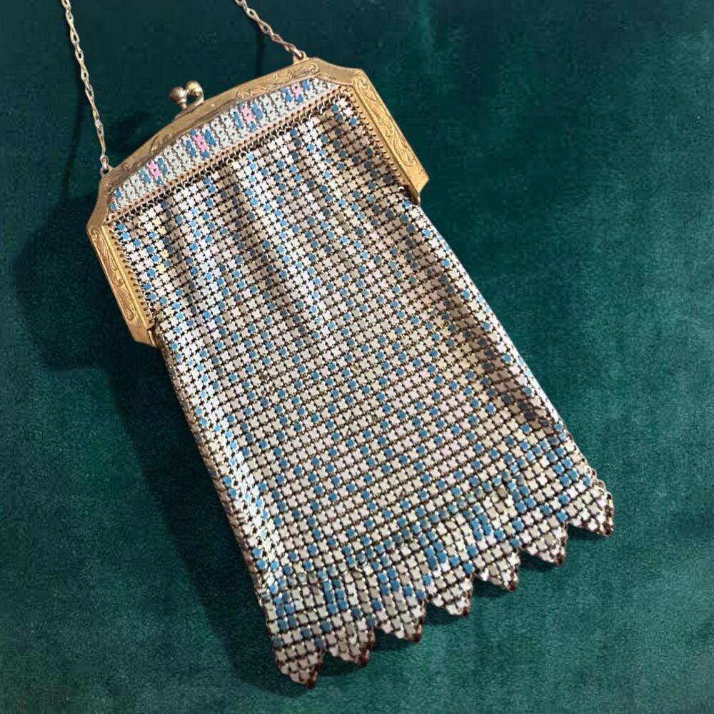 Antique 1920s Whiting & Davis Enameled Mesh Flapper Purse